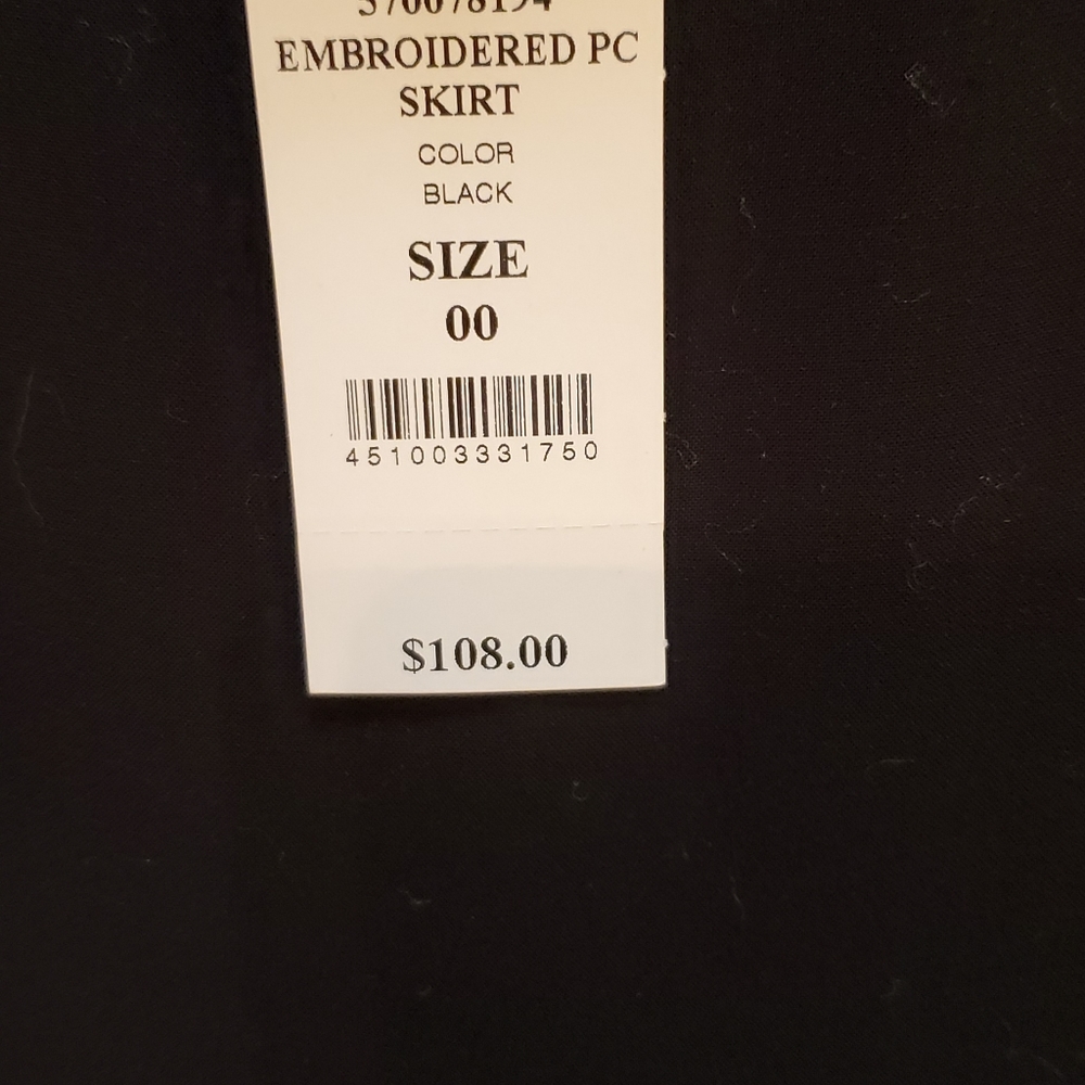 WHBM black beaded embellished skirt size 00